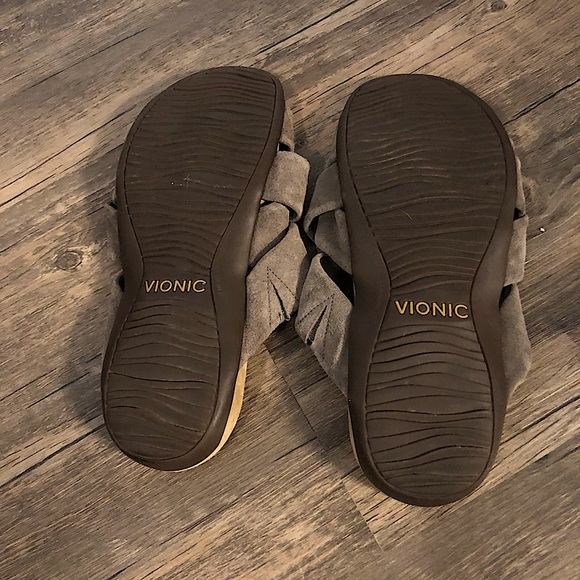 Vionic Juno suede slides size 9 - Picture 4 of 16